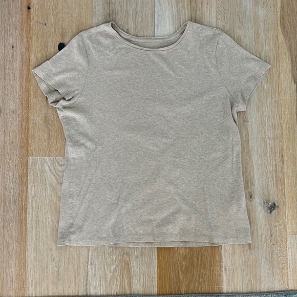 Tan short sleeve t-shirt - Picture 1 of 3
